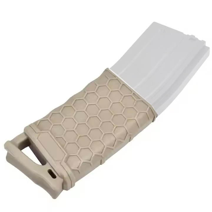 Tactical HoneyComb Mag Pouch With Mag Clip TAN - Image 3